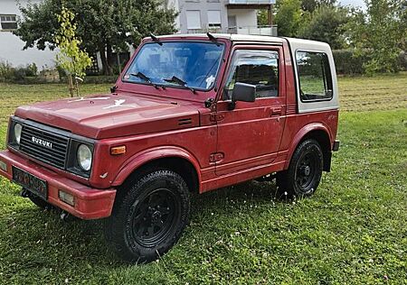 Suzuki SJ Samurai Deluxe Cabrio Deluxe