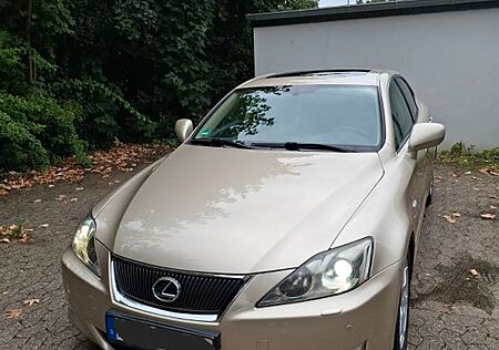 Lexus IS 250 Luxury Line