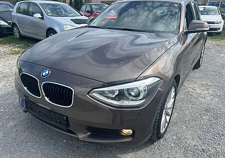 BMW 116 AUTOMATIK ADVANTAGE NAVI SHZ BIXENON BLUETOO