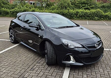 Opel Astra 2.0 Turbo 206kW OPC S/S OPC