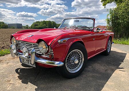 Triumph TR4