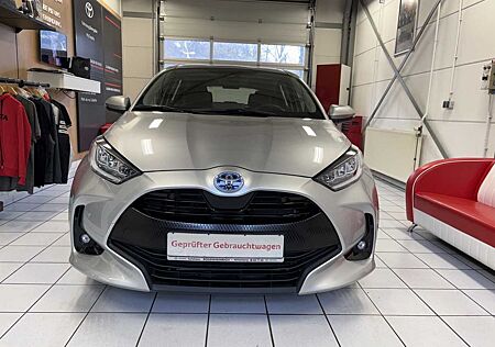 Toyota Yaris Hybrid 5-Türer 1.5 VVT-i Team Deutschland