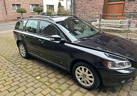 Volvo V50 Momentum 2.0D DPF | HU 02/2027
