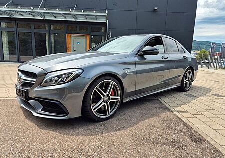 Mercedes-Benz C 63 AMG