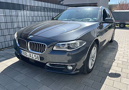 BMW 530d Euro6 Pano Digital Leder AHK Lückenlos Voll