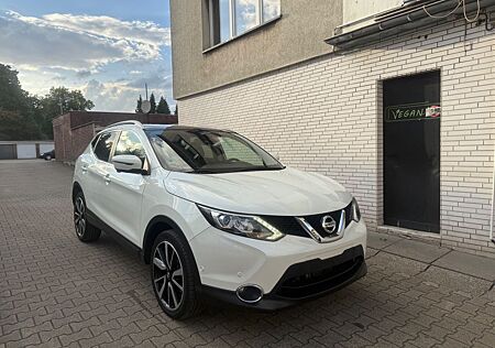 Nissan Qashqai Tekna TÜV NEU*AHK*PANO*AUTOMATIK