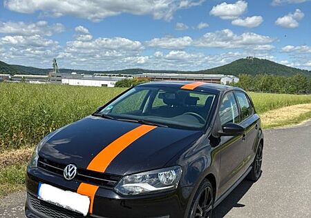 VW Polo Volkswagen 6R mit Rallyestreifen