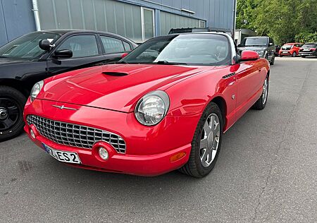 Ford Thunderbird 3,9 Liter V8 Automatik Cabrio