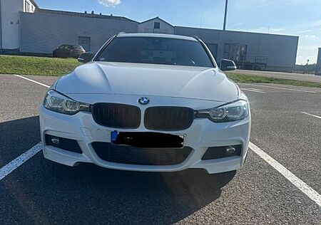 BMW 320d xDrive Touring M Sport Shadow Auto. M S...