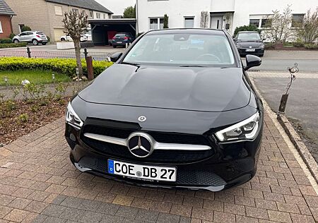 Mercedes-Benz CLA 200 Shooting Brake CLA 200 d DCT Shootin...