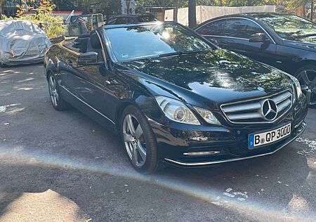 Mercedes-Benz E 350 Cabriolet CDI BlueEFF. AVANTGARD...