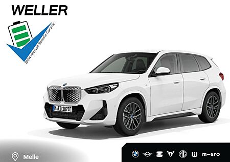 BMW iX1 xDrive30 M Sport AHK,AdLED,HUD,360°,LivePro