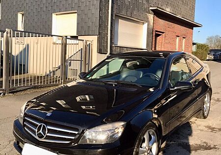 Mercedes-Benz CLC 220 CDI 2.2 Automatik Navi MFL SHZ PDC Tüv