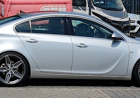 Opel Insignia 2.0 Turbo ECOTEC Sport Automatik Sport