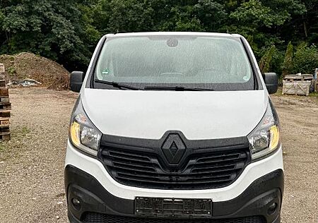 Renault Trafic * AHK 3,5t * Voll *