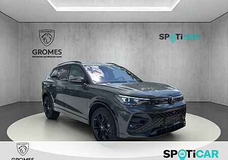 VW Tiguan Volkswagen 2.0 TDI 4Motion R-Line EU6e Sportpaket HU