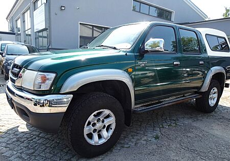 Toyota Hilux D-Cab Spezial 4x4 2.5 LKW-AHK-WEBASTO-DOKA