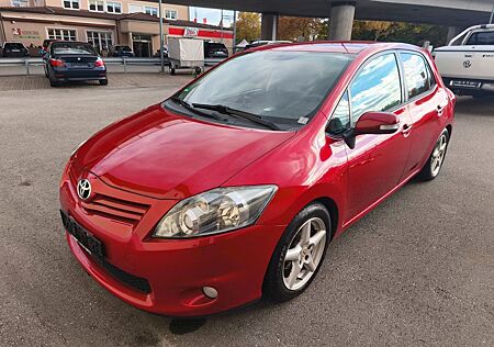 Toyota Auris Club Klimaautomatik/Tuv