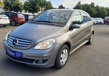 Mercedes-Benz B 170 *EINPARKHILFE/ALLWETTERREIFEN/KLIMA*