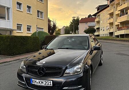 Mercedes-Benz 200 C200