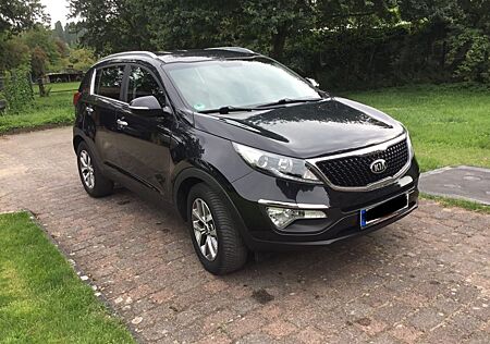 Kia Sportage 1.6 GDI 2WD FIFA World Cup Edition ...