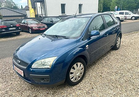 Ford Focus * Klimaautomatik* Tüv 02.2026