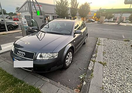 Audi A4 2.0 FSI Avant BJ 2002