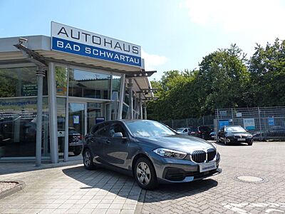 BMW 118i "Advantage", Navigation, PDC, Tempomat uvm.