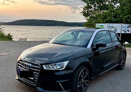 Audi S1 2.0 TFSI quattro - Scheckheft - 8fach Bereift