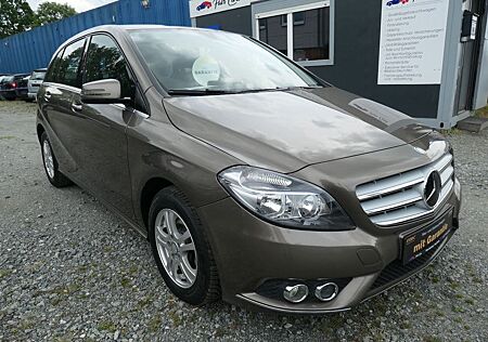 Mercedes-Benz B 180*AHK Schwenkbar*SCHeckheft*AUTOMATIK