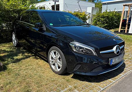Mercedes-Benz A 200 Top Ausstattung sehr gut gepflegt
