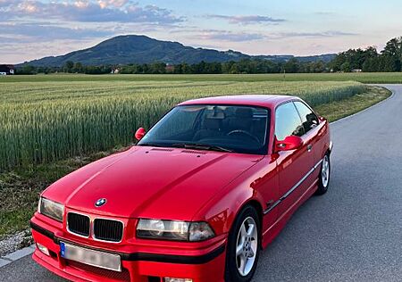 BMW 328i Coupe