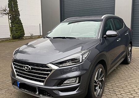 Hyundai Tucson Premium 2WD