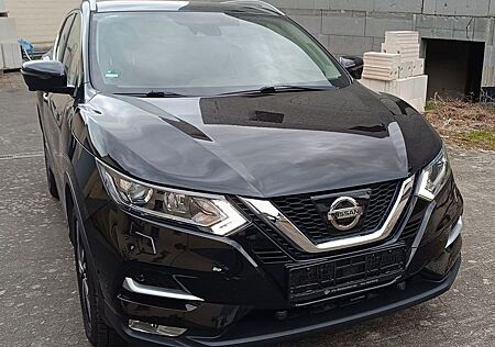 Nissan Qashqai 1.2 Automatik Panoramadach Exportpreis