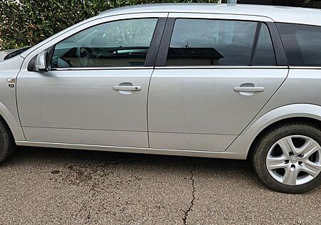 Opel Astra Sports Tourer 1.6 Selection 85 kW Sele...