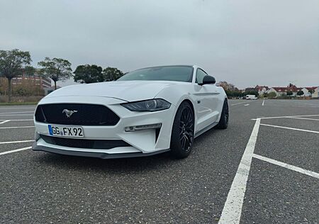 Ford Mustang 5.0 V8 GT Facelift Garantie Carbon