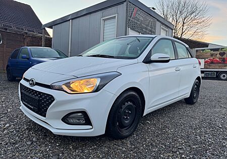 Hyundai i20 Trend*4 Türer*KLIMA*PDC*SHZ*SR+WR*HU NEU