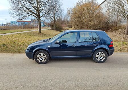 VW Golf Volkswagen 1.6 Special Special