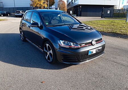 VW Golf Volkswagen 7 GTI 2.0 TSI