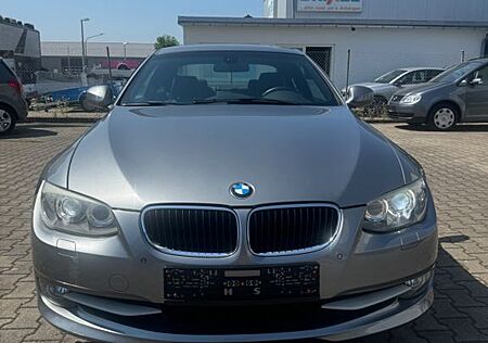 BMW 320i Coupe *Navi*Leder*Tempomat*Scheckheft*PDC*