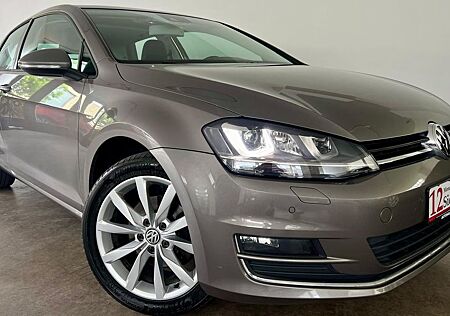 VW Golf Volkswagen VII Highline,1.Hand,Pano,2xPDC,LED,Navi,