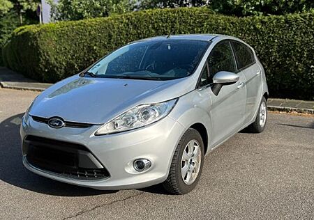 Ford Fiesta 1,4 Titanium Titanium