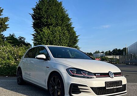 VW Golf Volkswagen 7 GTI