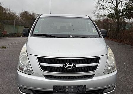 Hyundai H-1