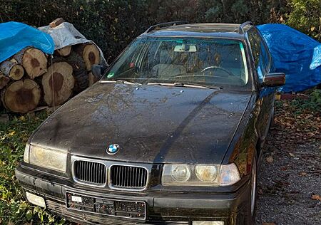 BMW 320i Touring 1995 Automatik