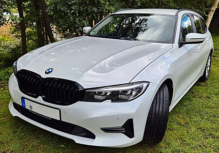 BMW 320d Touring Automatik
