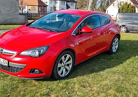 Opel Astra GTC 1.4 Turbo INNOVATION 103kW INNOVATION