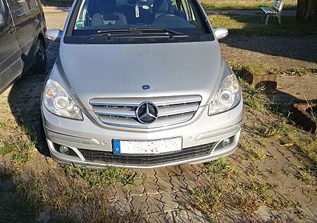 Mercedes-Benz B 200 CDI -