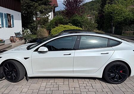 Tesla Model 3 Performance, Allrad, Dual Motor