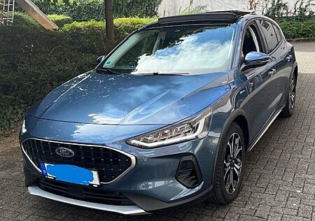 Ford Focus 1,0 EcoBoost Hybrid 92kW Active Vignal...